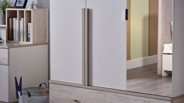 Anton ormar 3 vrata - Image 4