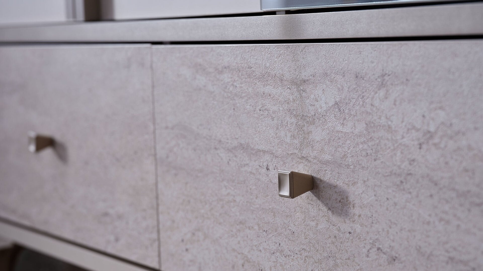 Anton ormar 3 vrata - Image 2